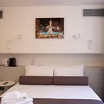 Residenza Pantaleo B&B 로마