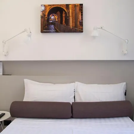 Residenza Pantaleo 4* 로마